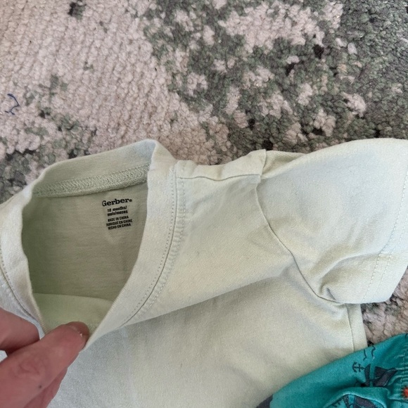 Gerber / Carter’s Baby Boy Tropical Pajamas Set Size 18 Months - Picture 7 of 8